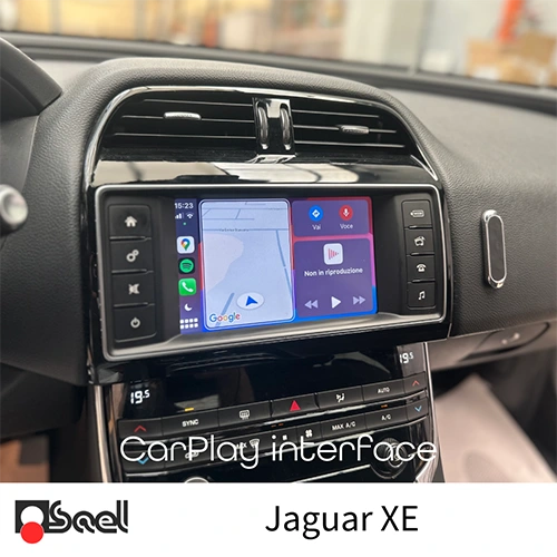 Interfaccia smartphone Jaguar Land Rover con schermo 8 pollici