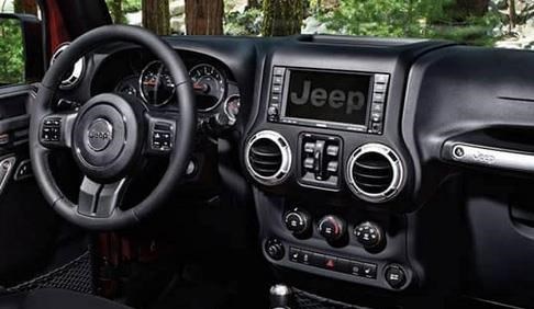 31028521_jeep-wrangler-jk-re.jpg