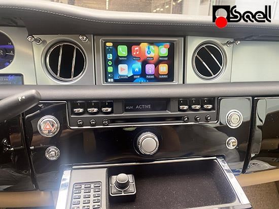 4924231_rolls-royce-phantom-drophead-carplay-num1.jpg