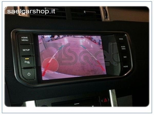 retrocamera video in motion range rover evoque